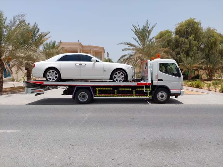 Car Recovery Near Me in Dubai